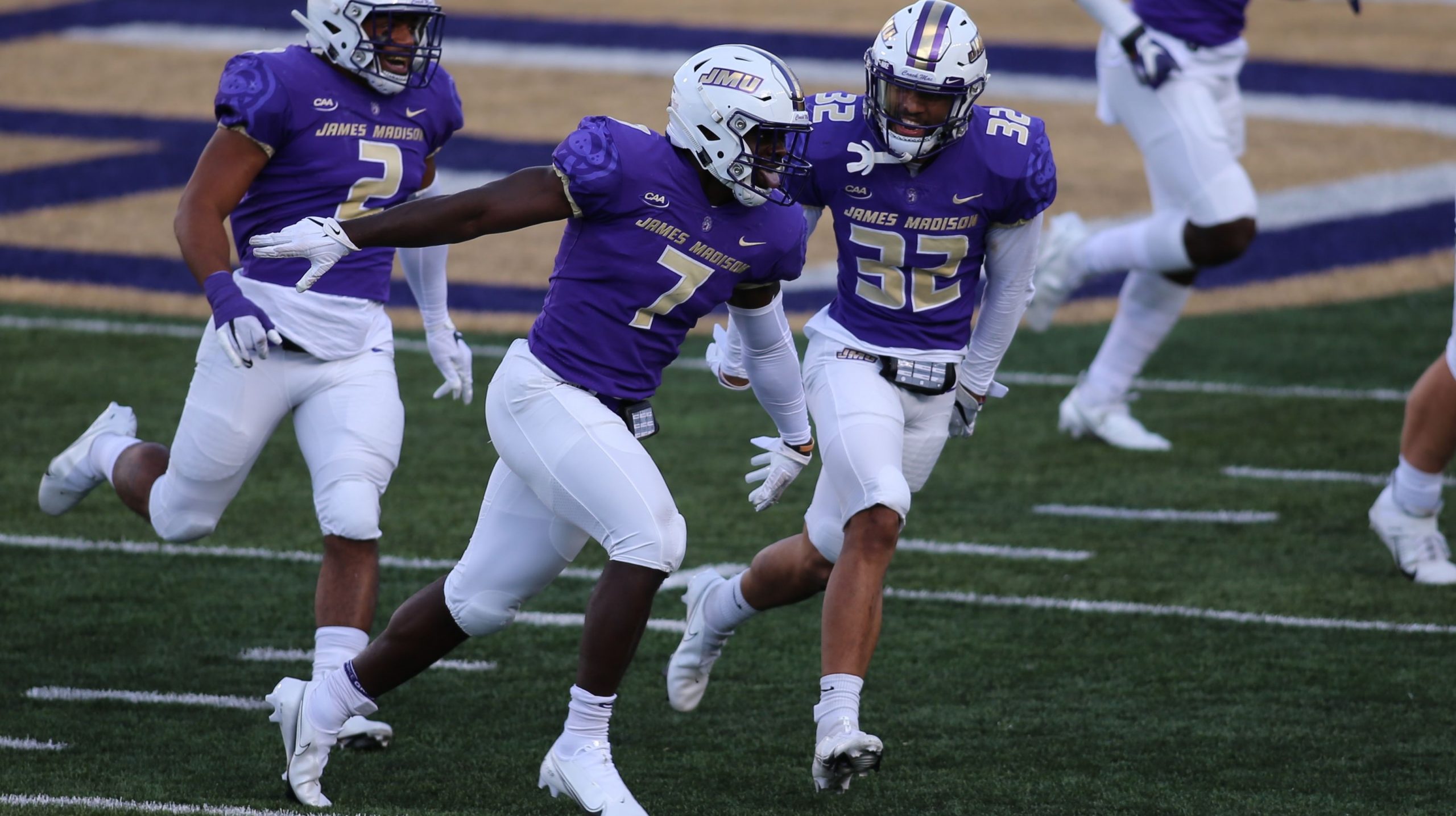 FCS Semifinal-Round Playoff Preview: James Madison at Sam Houston