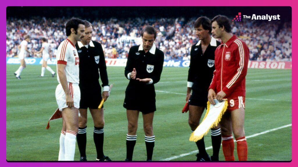 USSR v Poland coin toss World Cup 1982